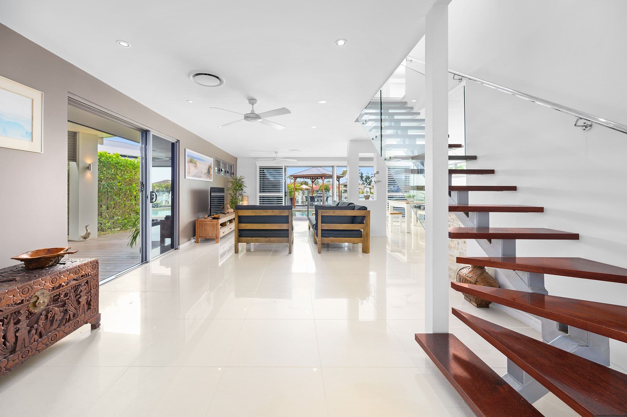 7 Namatjira Street, Paradise Point QLD 4216, Paradise Point - Thumbnail 4