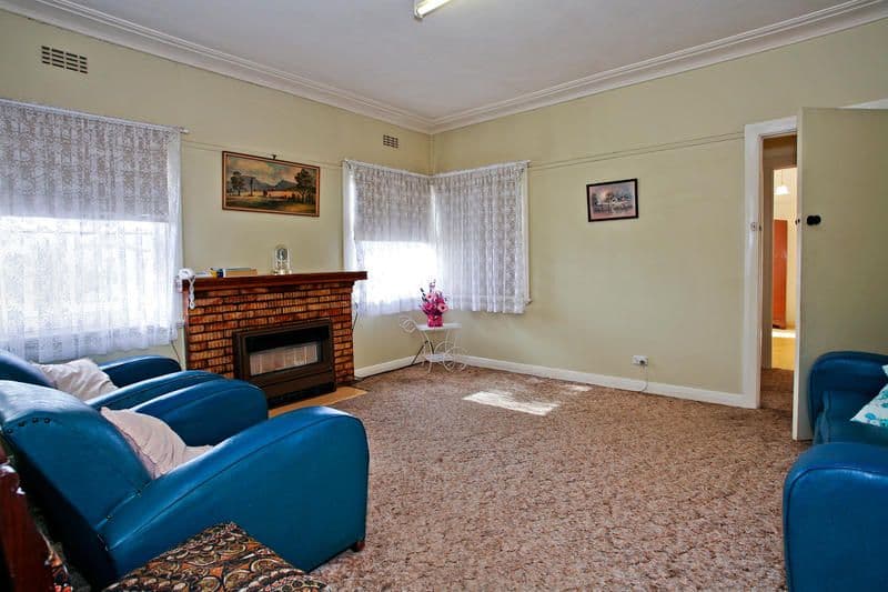 58 Townsend Road, ST ALBANS PARK VIC 3219, St Albans Park - Thumbnail 4