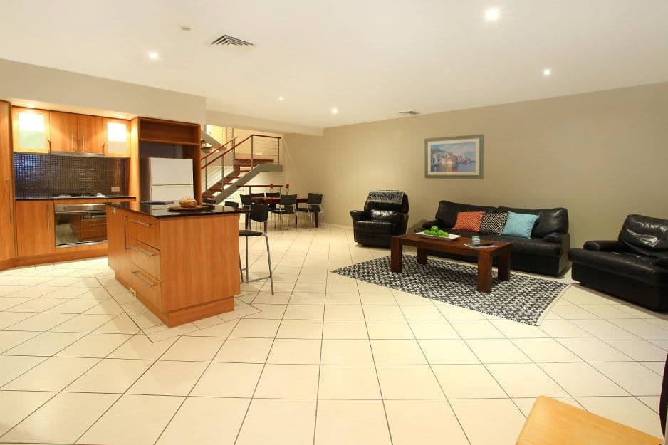 30 Peninsular Drive, Surfers Paradise QLD 4217, Surfers Paradise - Thumbnail 3