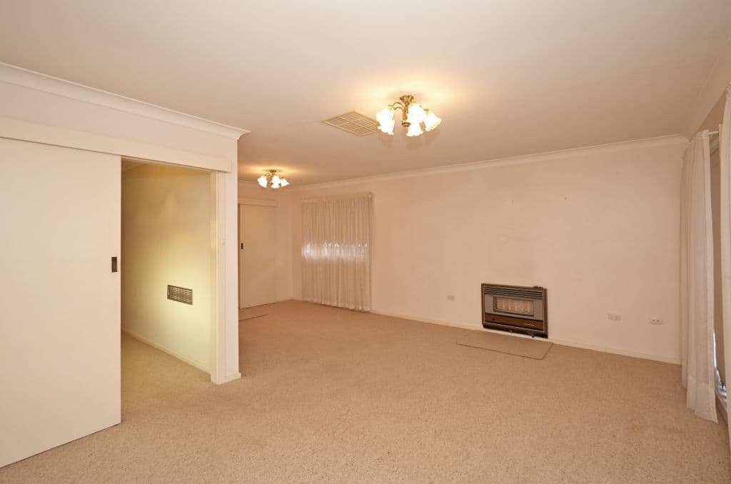 13 Bavaria Street, TOLLAND NSW 2650, Tolland - Thumbnail 3