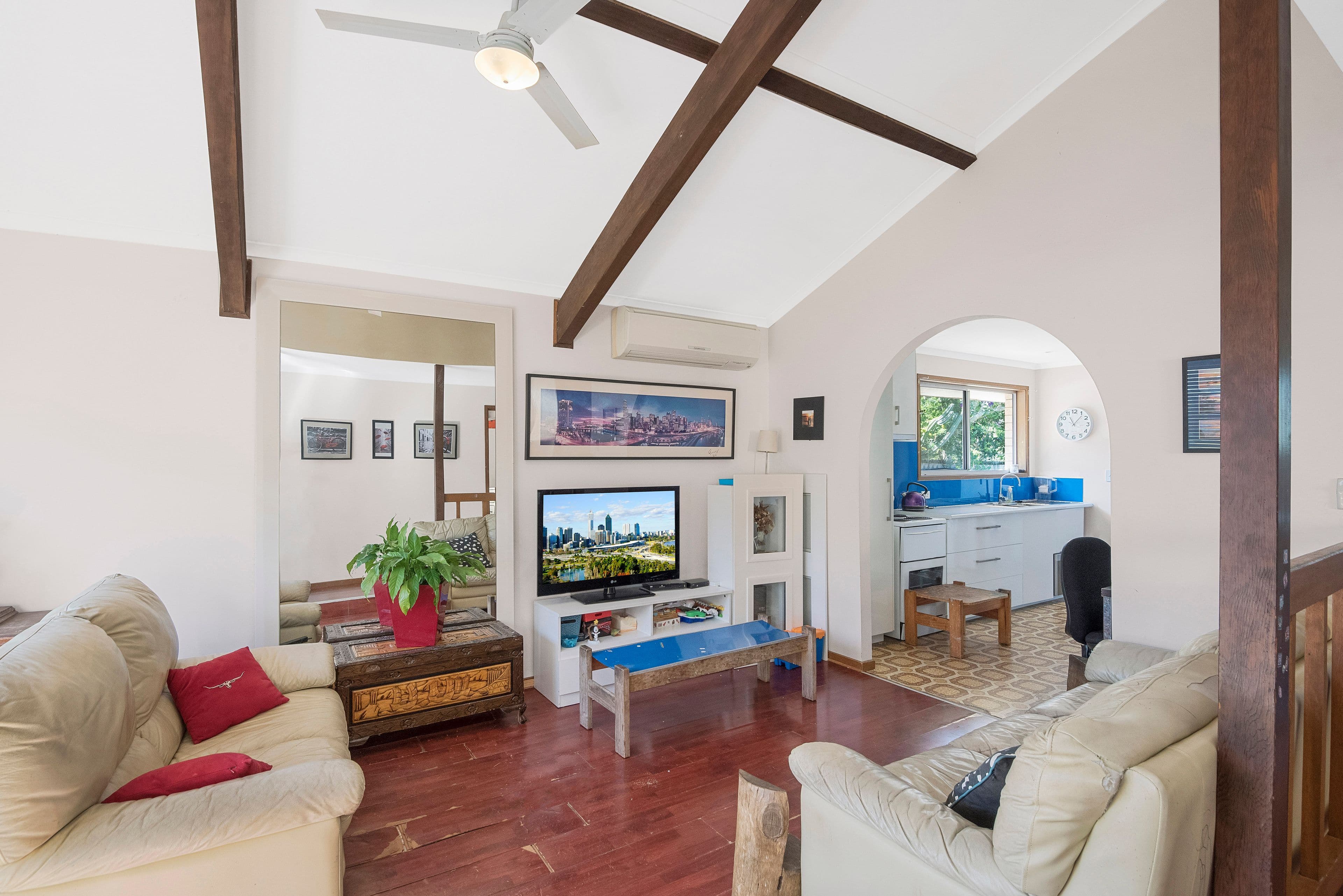 52 Cabarita Avenue, Tugun QLD 4224, Tugun - Thumbnail 2
