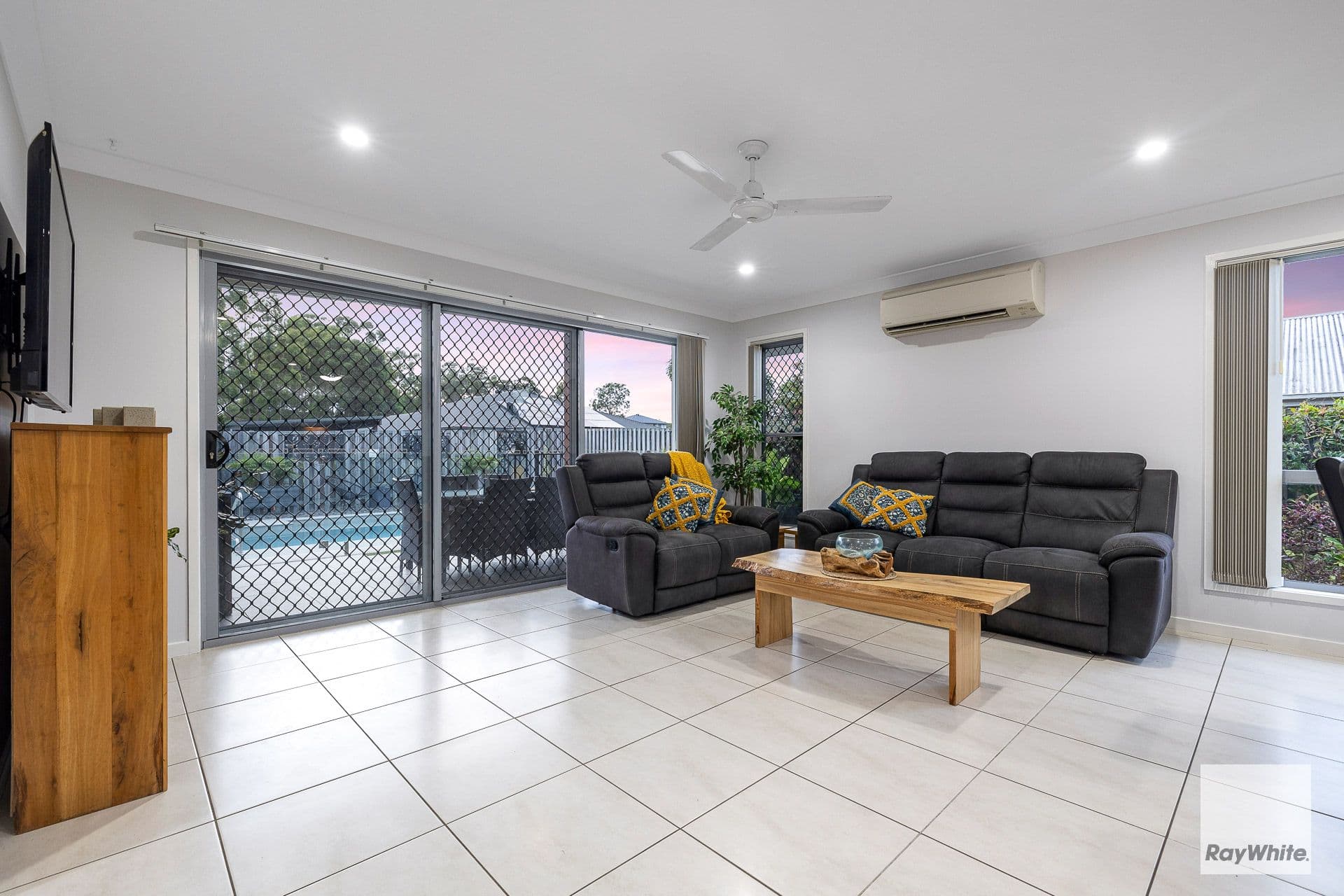 4 Baradine Street, Mount Cotton QLD 4165, Mount Cotton - Thumbnail 5