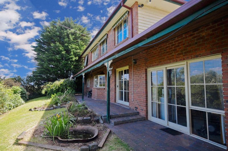 17 Struan Avenue, MOOROOLBARK VIC 3138, Mooroolbark - Image 1