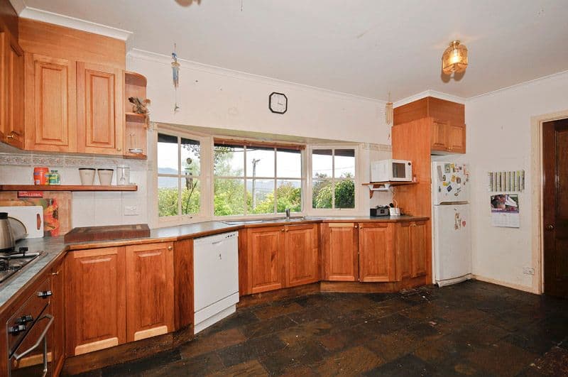 17 Struan Avenue, MOOROOLBARK VIC 3138, Mooroolbark - Thumbnail 4