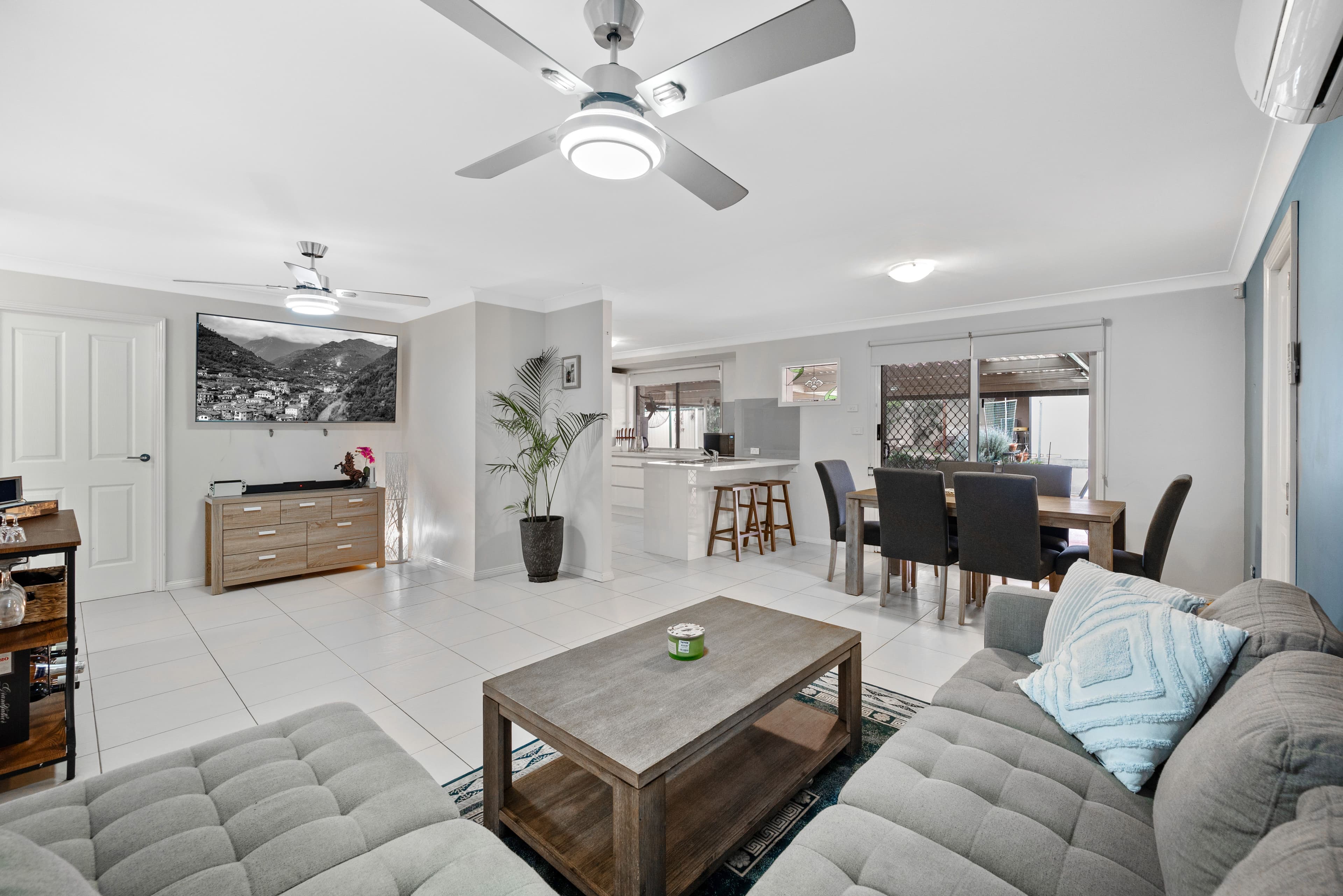 5 Valentine Place, Rosemeadow NSW 2560, Rosemeadow - Thumbnail 3