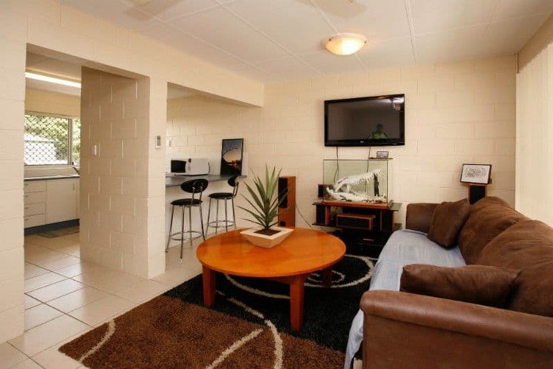 39 Armstrong Street, HERMIT PARK QLD 4812, Hermit Park - Image 1
