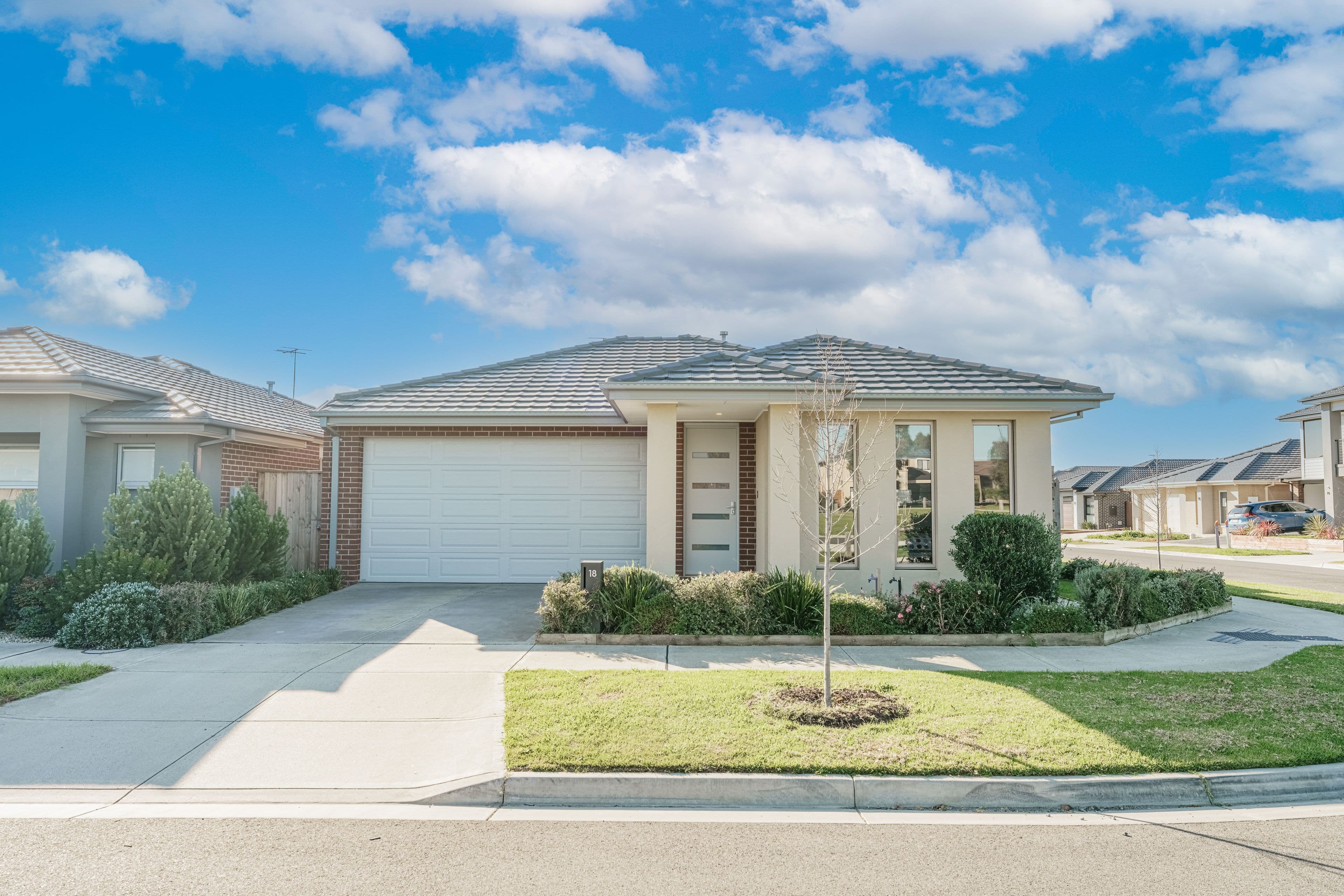 18 Ballymarang Chase, Cranbourne West VIC 3977, Cranbourne West - Image 1