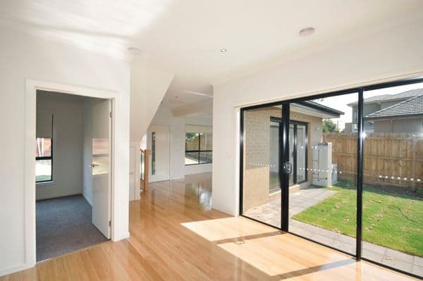 15 Batesford Road, CHADSTONE VIC 3148, Chadstone - Thumbnail 3
