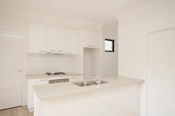15 Batesford Road, CHADSTONE VIC 3148, Chadstone - Thumbnail 5