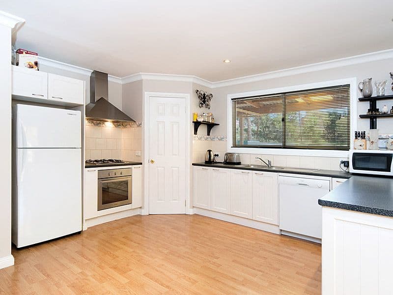 24 Lower Nixon Street, NAIRNE SA 5252, Nairne - Thumbnail 2