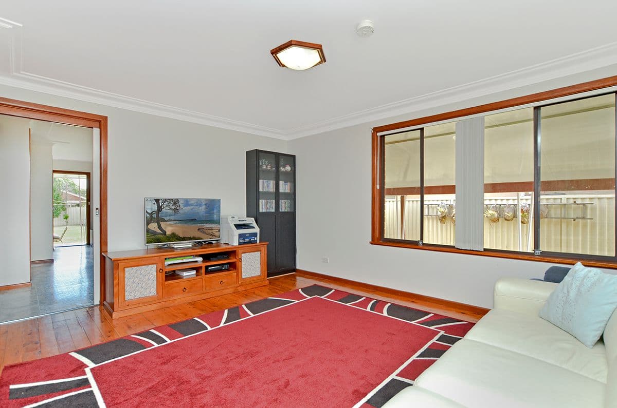 67 Gwendolen Avenue, Umina Beach - Thumbnail 2
