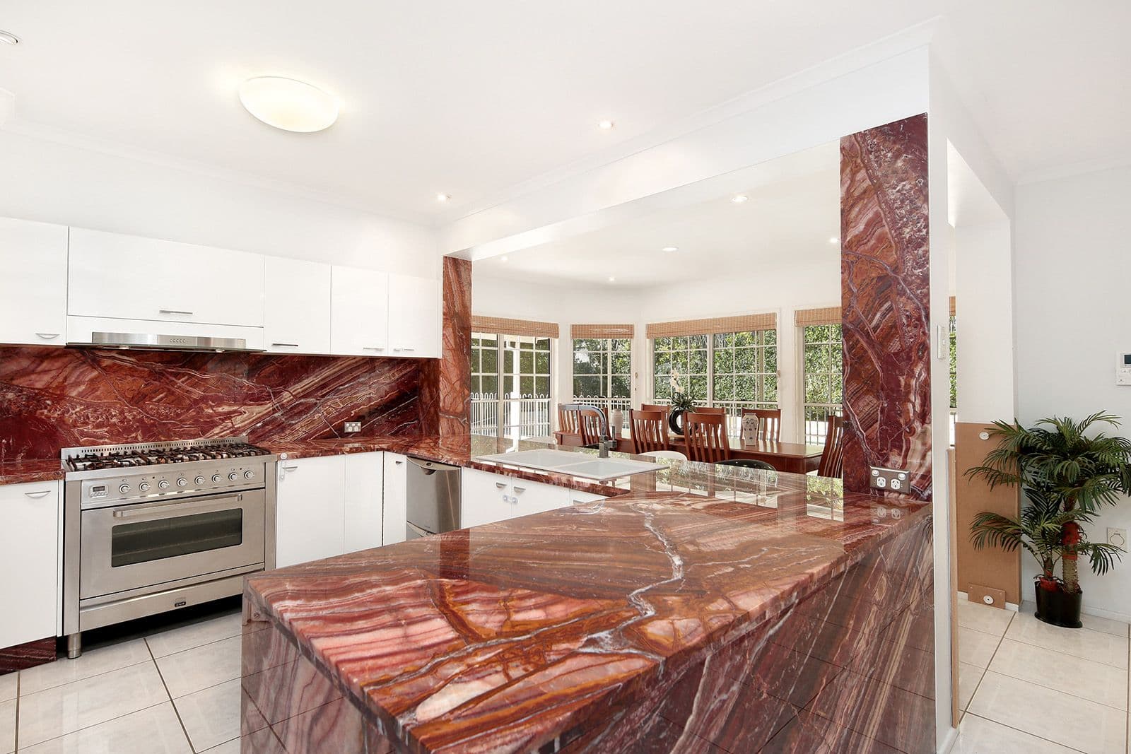 13 Turnberry Place, Carindale QLD 4152, Carindale - Thumbnail 3