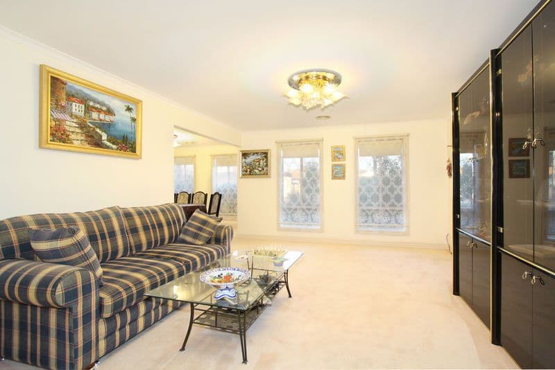 41 Dealing Drive, OAKLEIGH SOUTH VIC 3167, Oakleigh South - Thumbnail 2