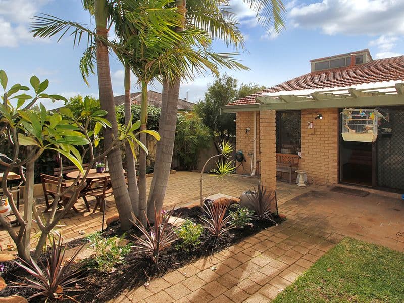 35 Moldavia Street, TUART HILL WA 6060, Tuart Hill - Image 1