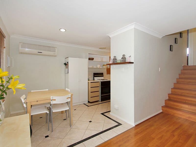 35 Moldavia Street, TUART HILL WA 6060, Tuart Hill - Thumbnail 5