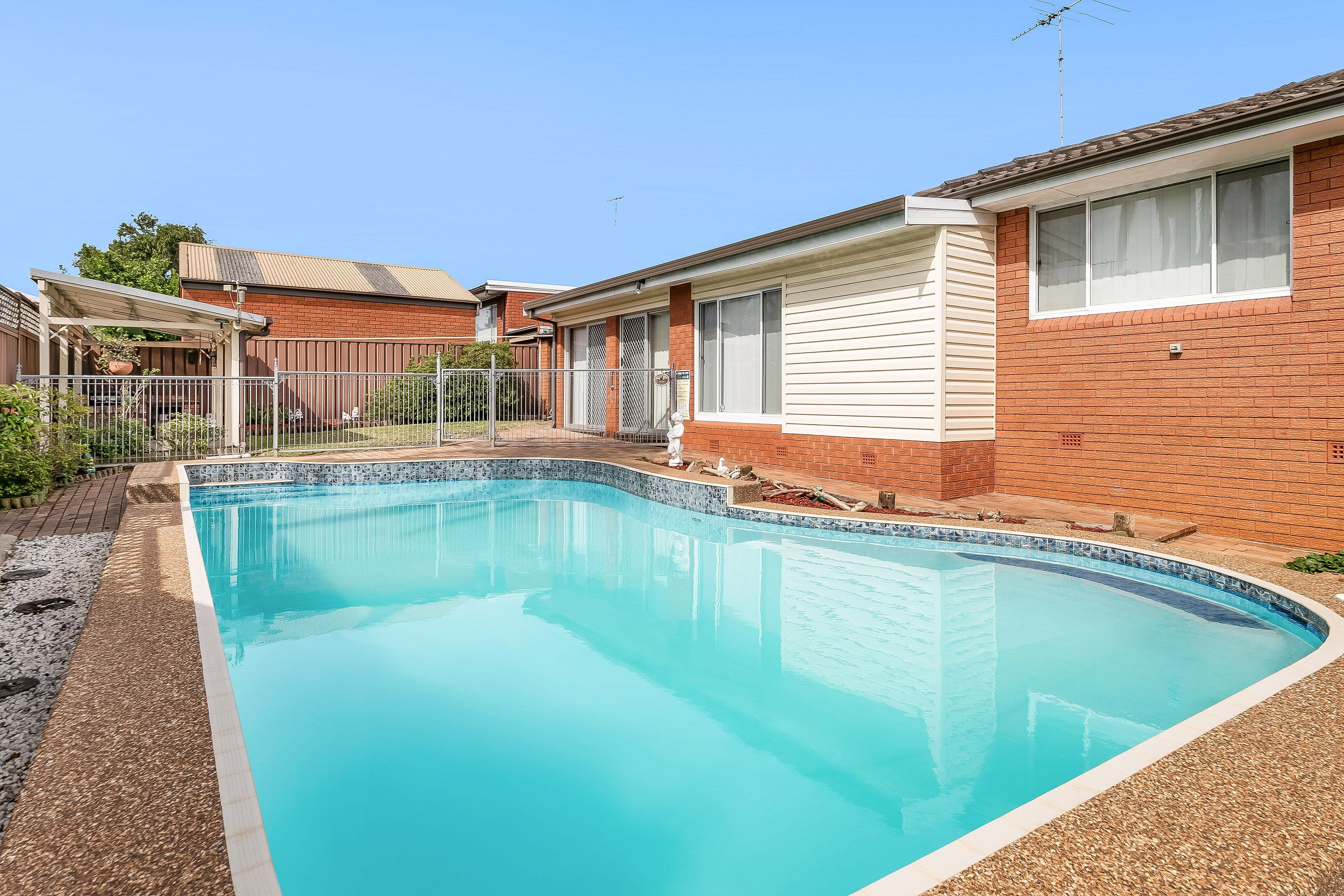 61 Denman Road, Georges Hall NSW 2198, Georges Hall - Thumbnail 8