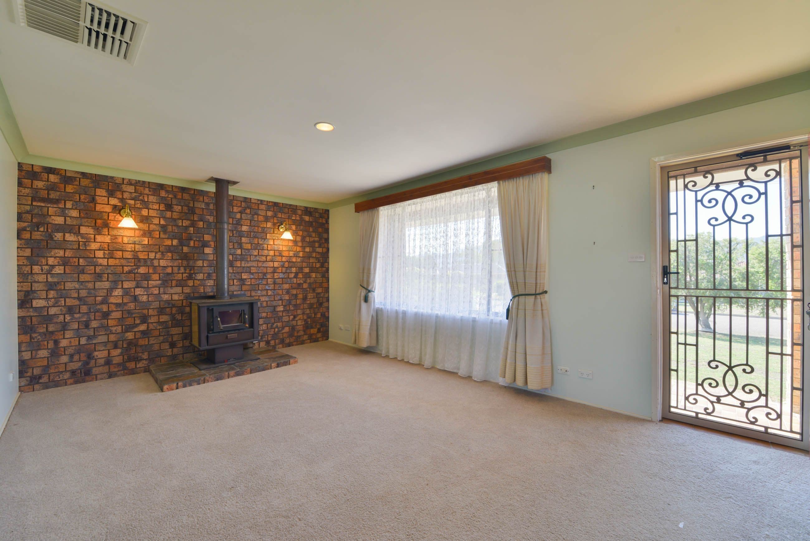 4 Lindon Crescent, Kootingal - Thumbnail 3