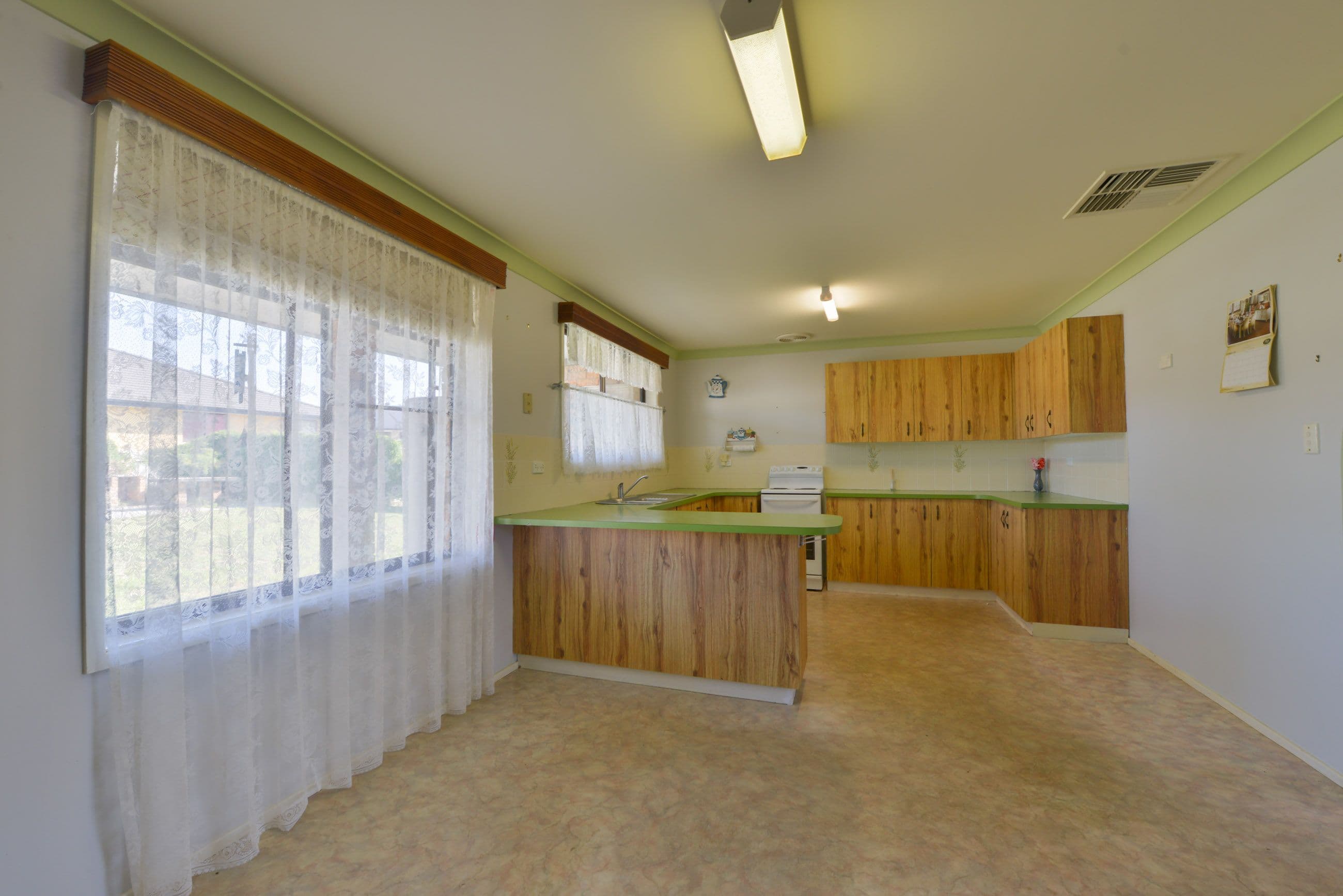 4 Lindon Crescent, Kootingal - Thumbnail 4