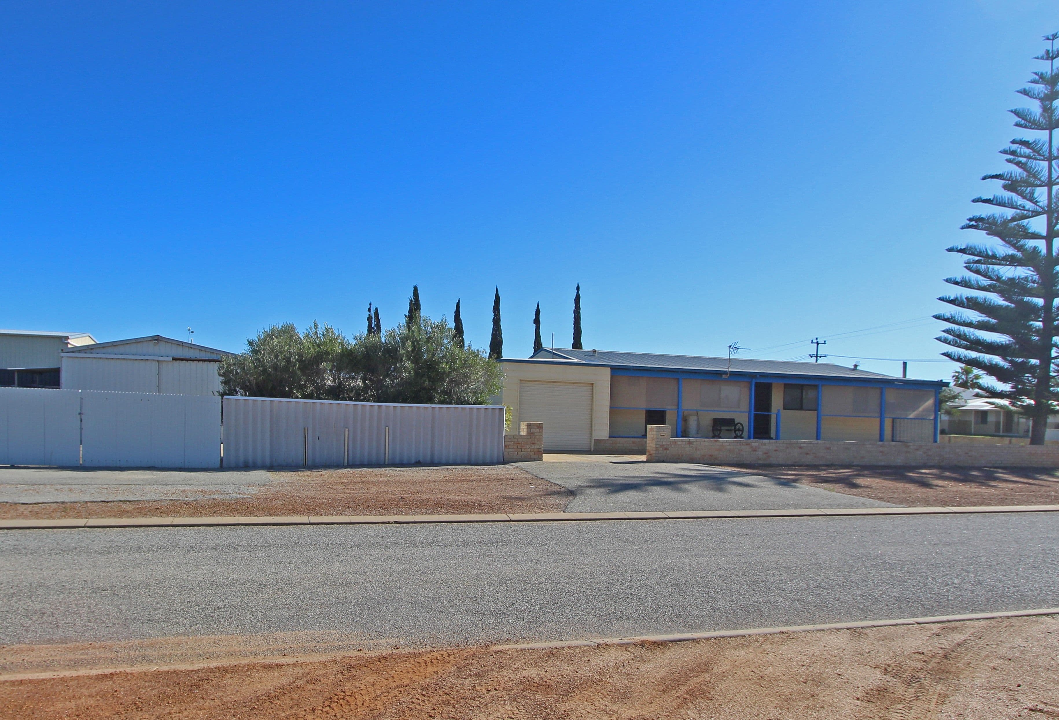 2 Avocet Street, Jurien Bay WA 6516, Jurien Bay - Thumbnail 2