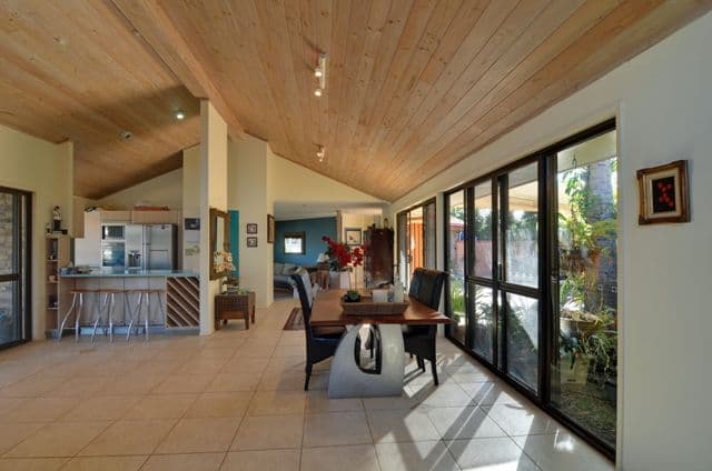 16 Dirk Hartog Place, HOLLYWELL QLD 4216, Hollywell - Thumbnail 5