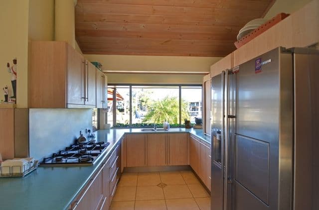 16 Dirk Hartog Place, HOLLYWELL QLD 4216, Hollywell - Thumbnail 6