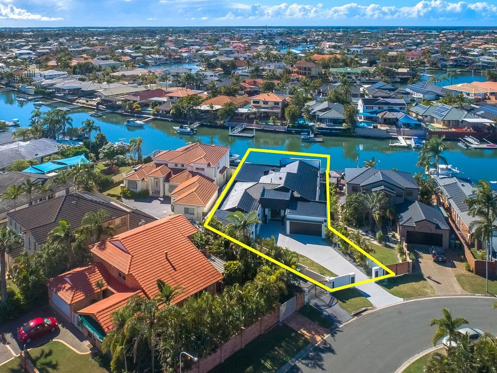 6 Saltbreeze Court, Runaway Bay QLD 4216, Runaway Bay - Thumbnail 7