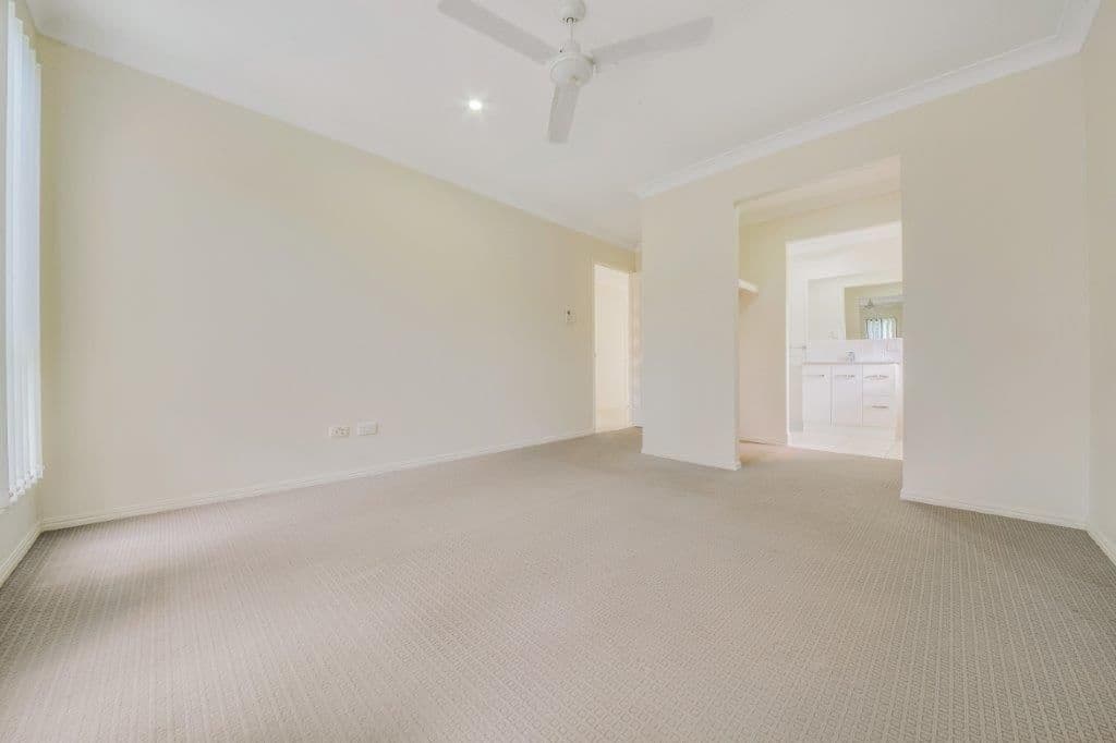 8 Peter Corones Drive, Kirkwood QLD 4680, Kirkwood - Thumbnail 5