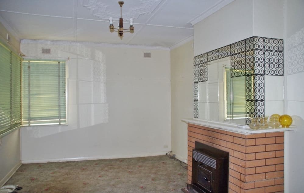 102 Eighteenth Street, Renmark SA 5341, Renmark - Thumbnail 2