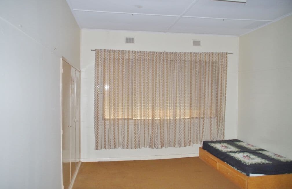 102 Eighteenth Street, Renmark SA 5341, Renmark - Thumbnail 6