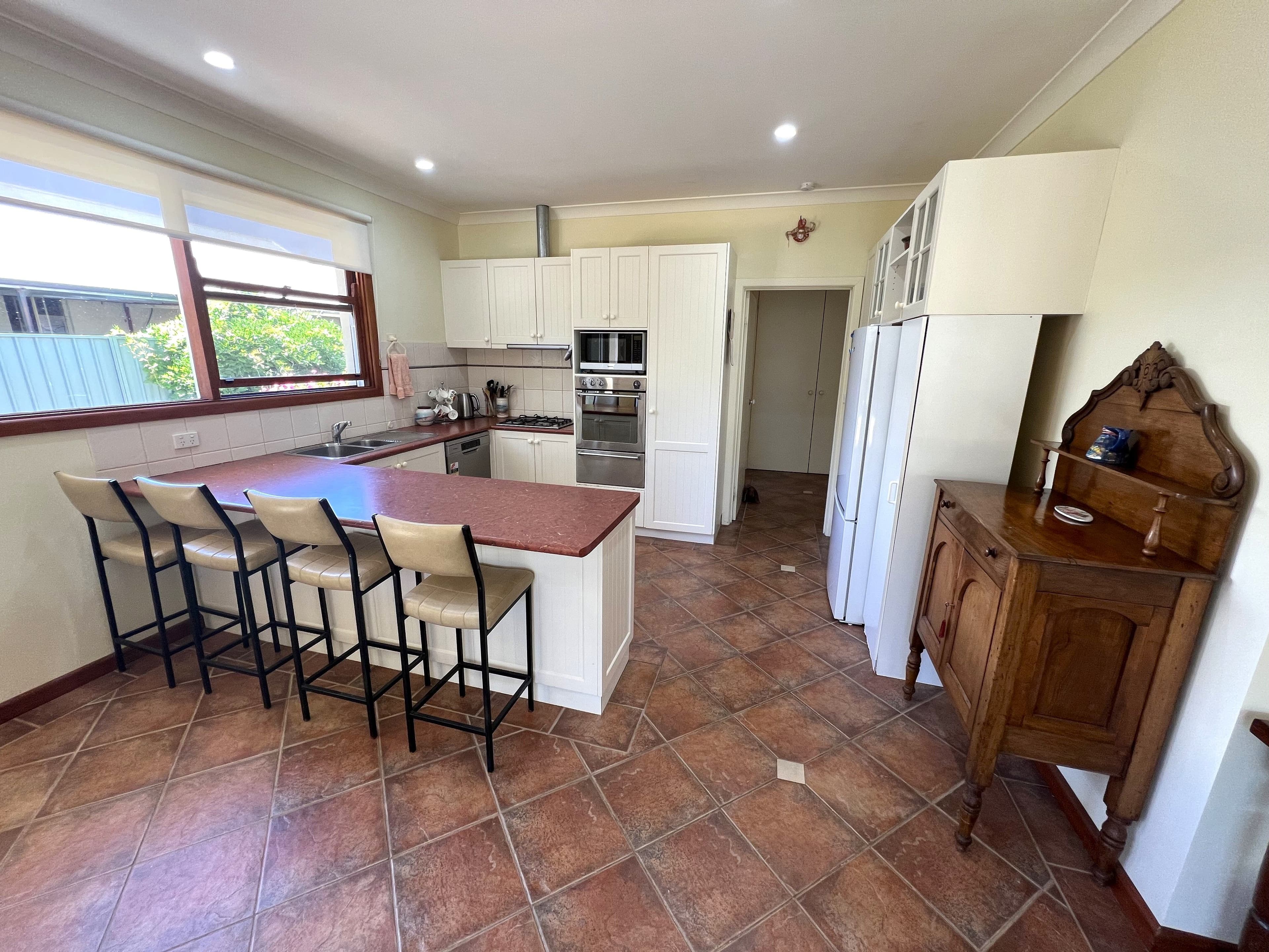 105 Charley Street, Deniliquin NSW 2710, Deniliquin - Thumbnail 2