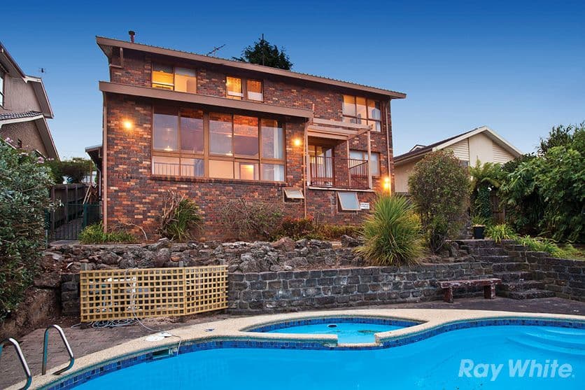 34 Brazilia Drive, Glen Waverley VIC 3150, Glen Waverley - Thumbnail 2