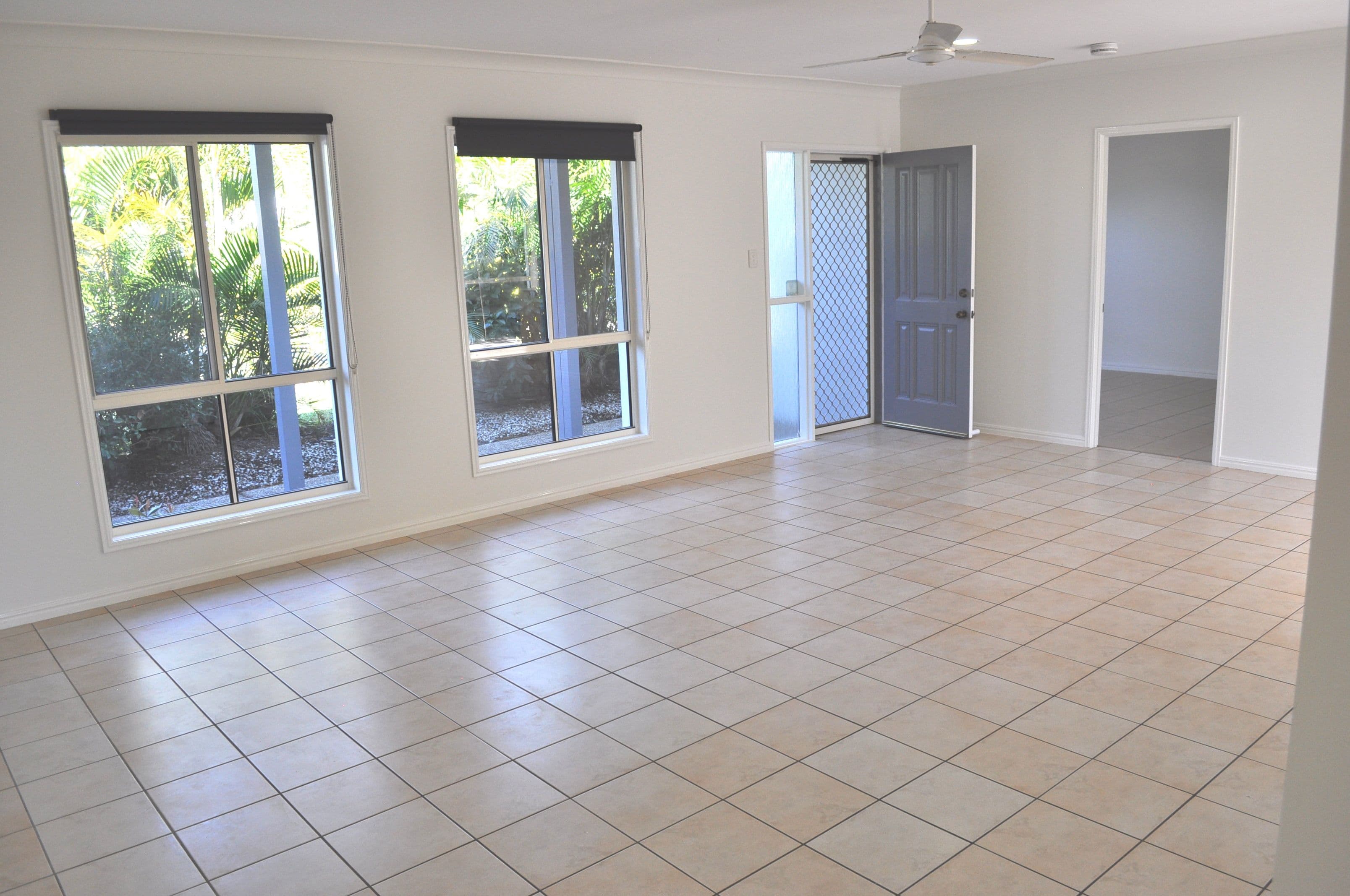 18 Fawn Street, Upper Coomera QLD 4209, Upper Coomera - Thumbnail 2