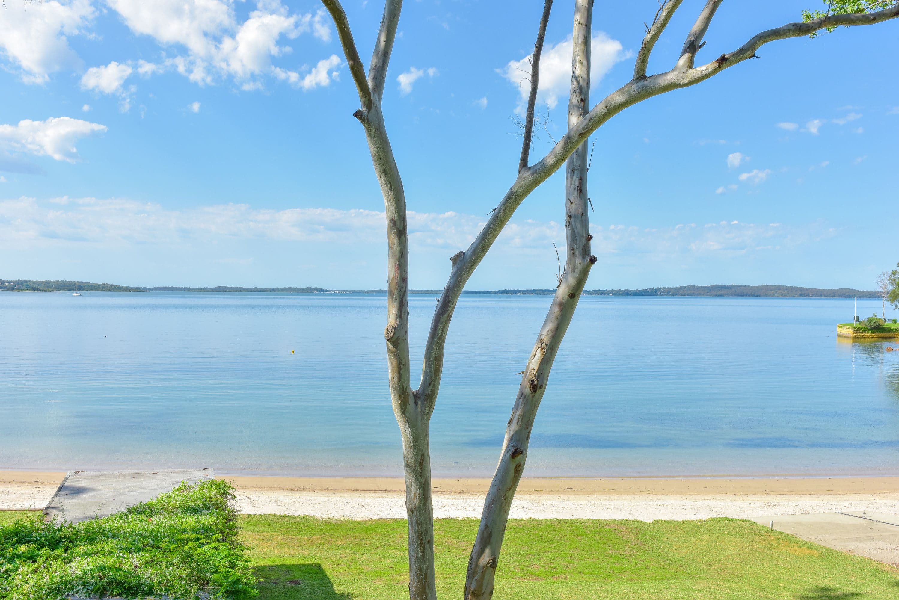 174 Cove Boulevard, North Arm Cove - Thumbnail 6