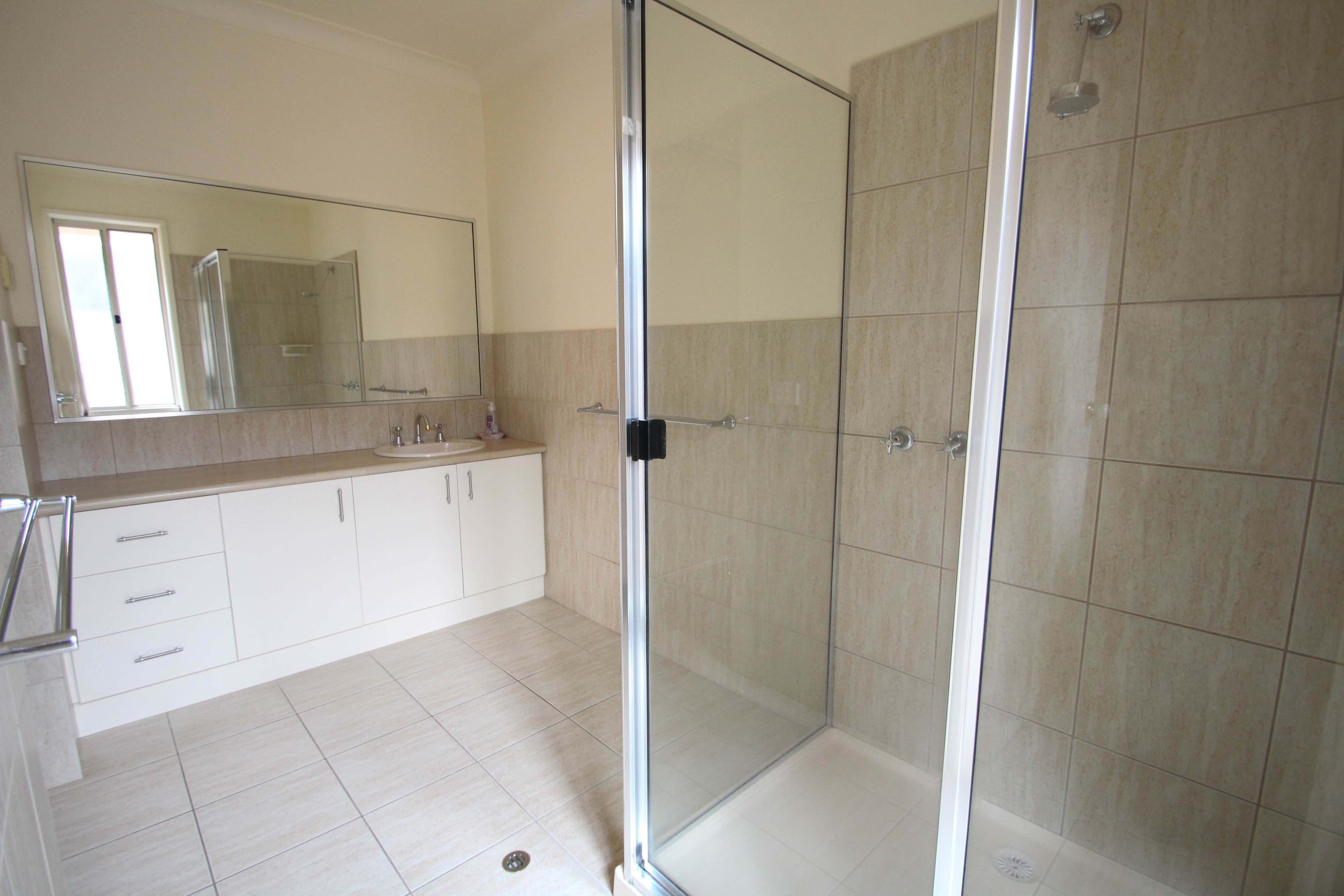 44 Sturt Street, Cobram VIC 3644, Cobram - Thumbnail 8
