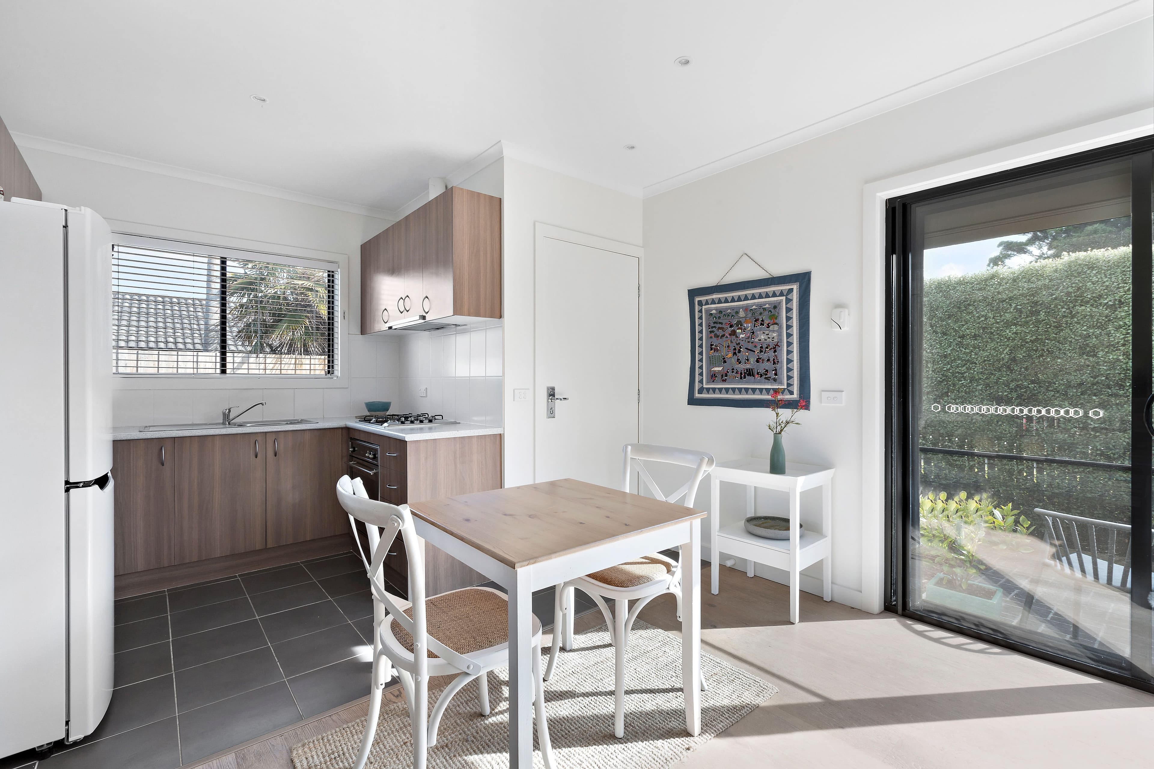 6 Reservoir Road, Frankston VIC 3199, Frankston - Thumbnail 4