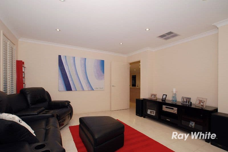 40 Melington Drive, LYNDHURST VIC 3975, Lyndhurst - Thumbnail 8