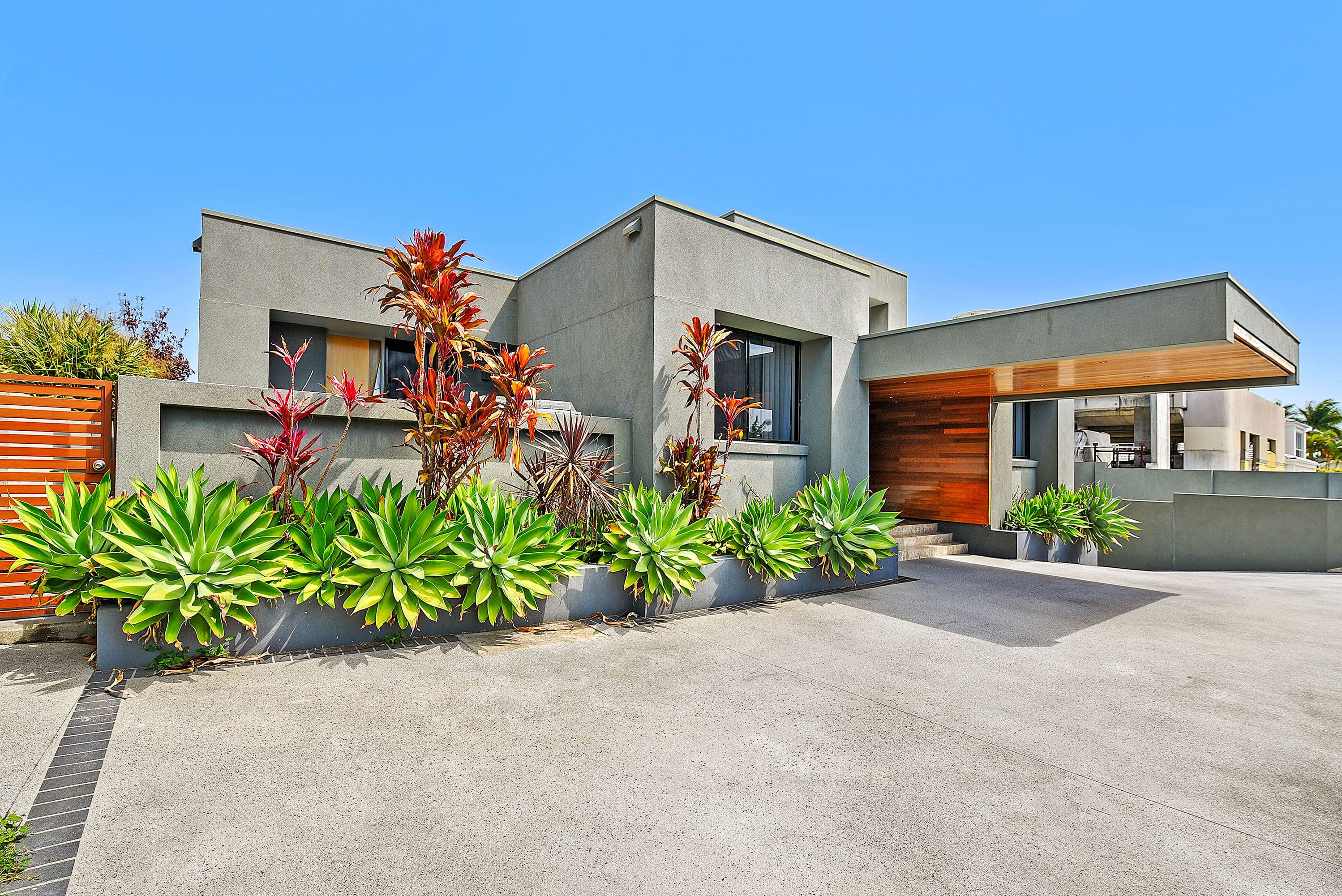 98 Cabana Boulevard, Benowa Waters QLD 4217, Benowa - Thumbnail 6
