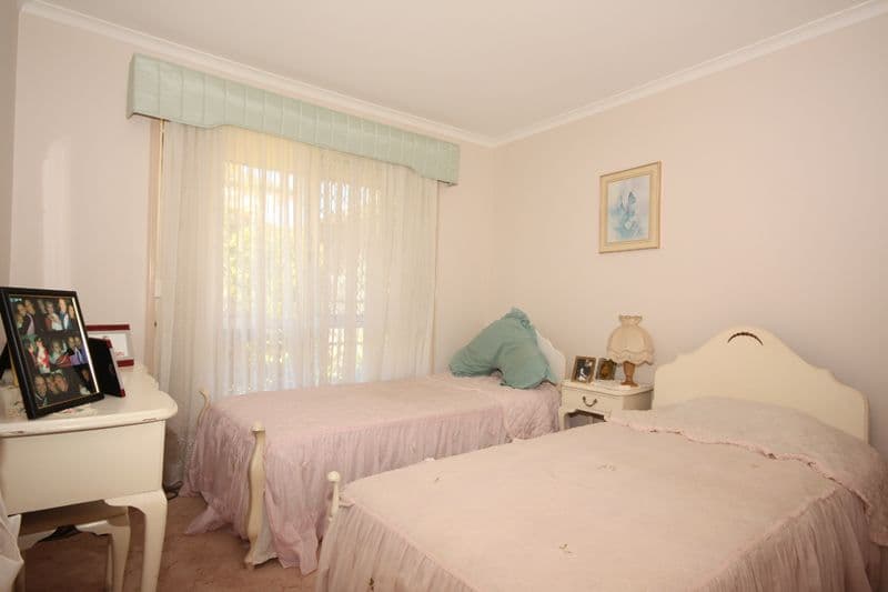 31 Glenaire Crescent, Cranbourne West, VIC, 3977, Cranbourne West - Thumbnail 7