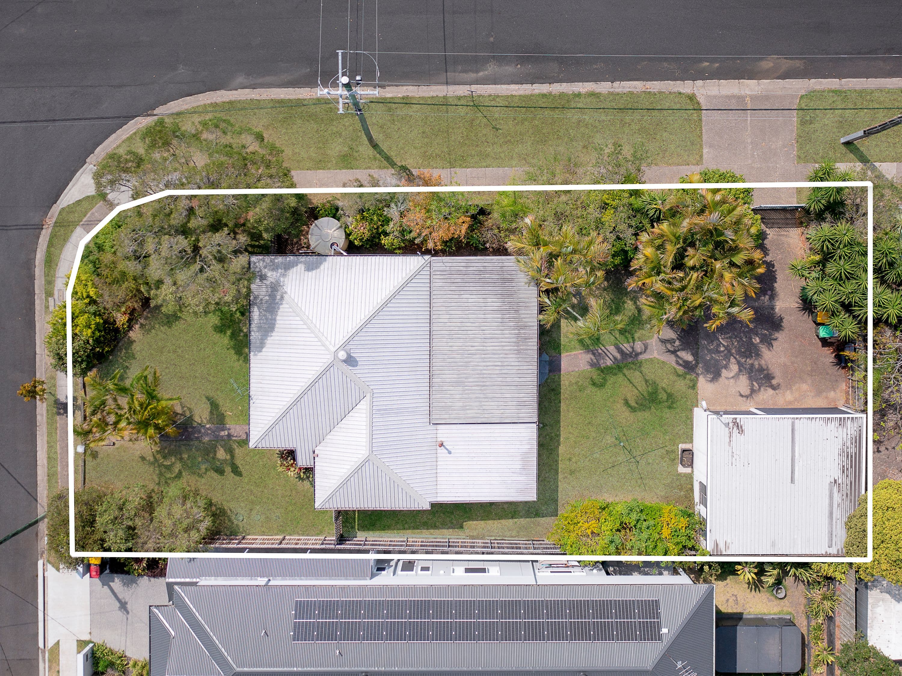 2 Rowton Street, Holland Park QLD 4121, Holland Park - Thumbnail 2