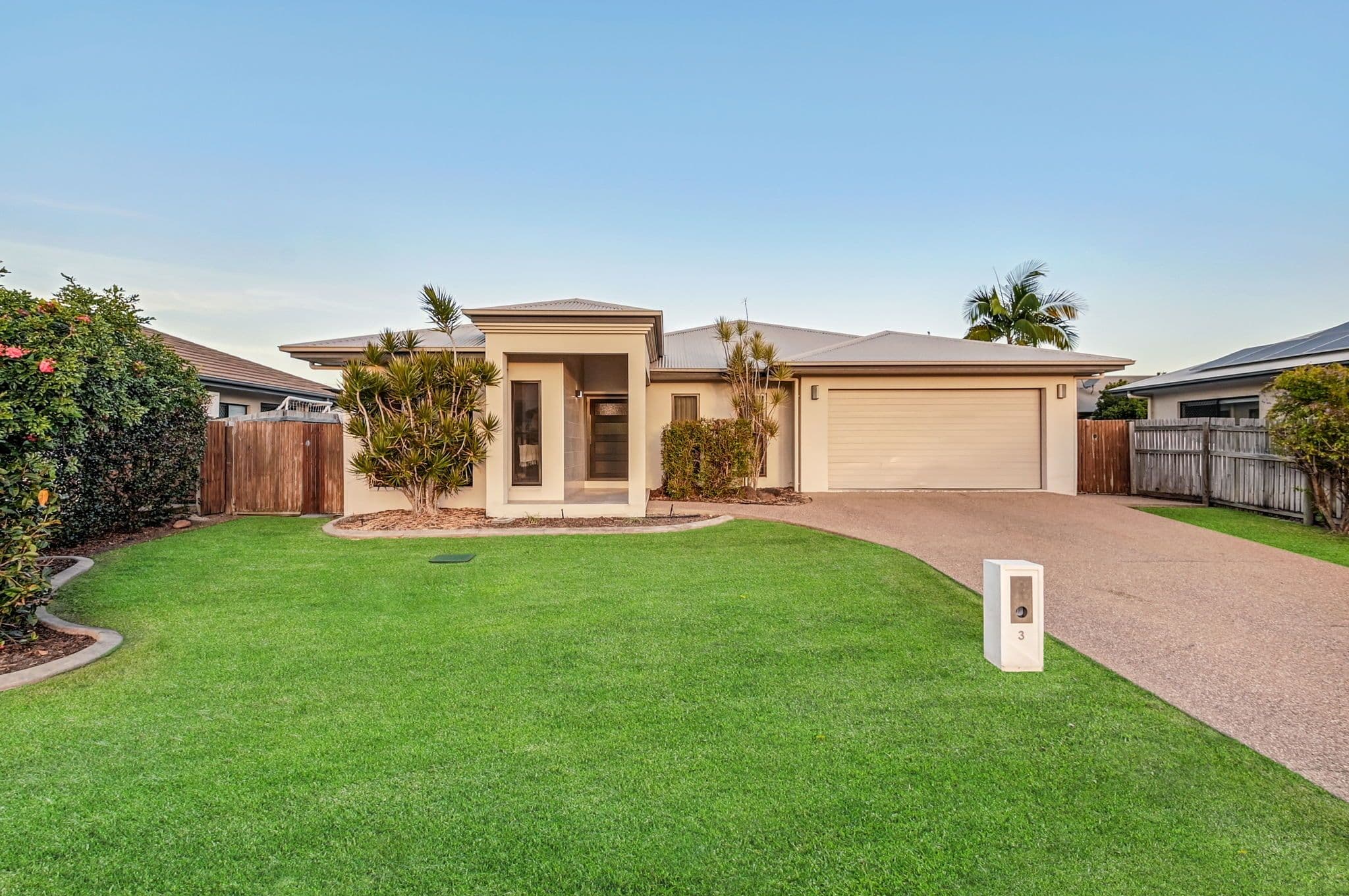 3 Balladonia Avenue, Mount Low QLD 4818, Mount Low - Image 1