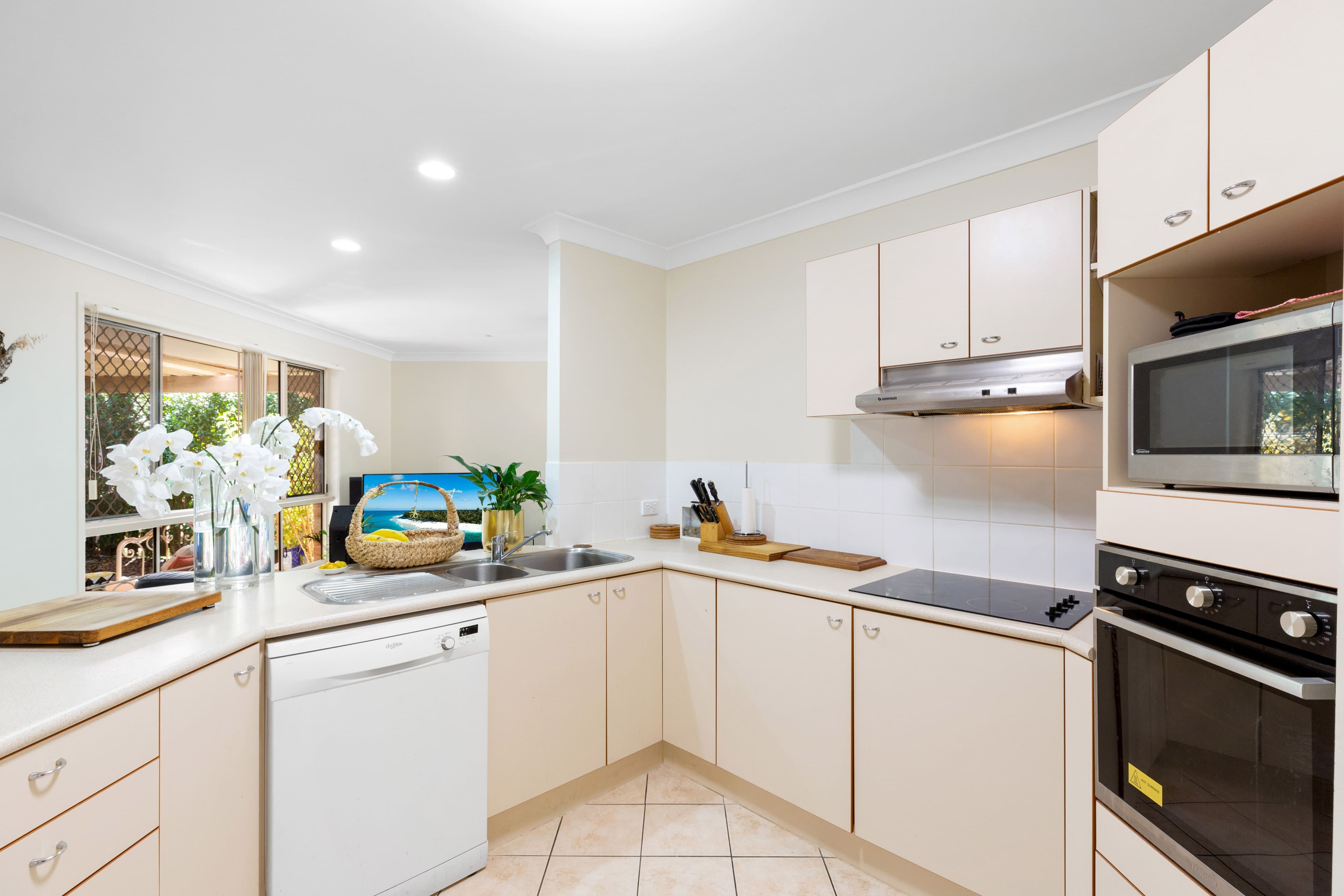 13 Doyle Place, The Gap QLD 4061, The Gap - Thumbnail 6
