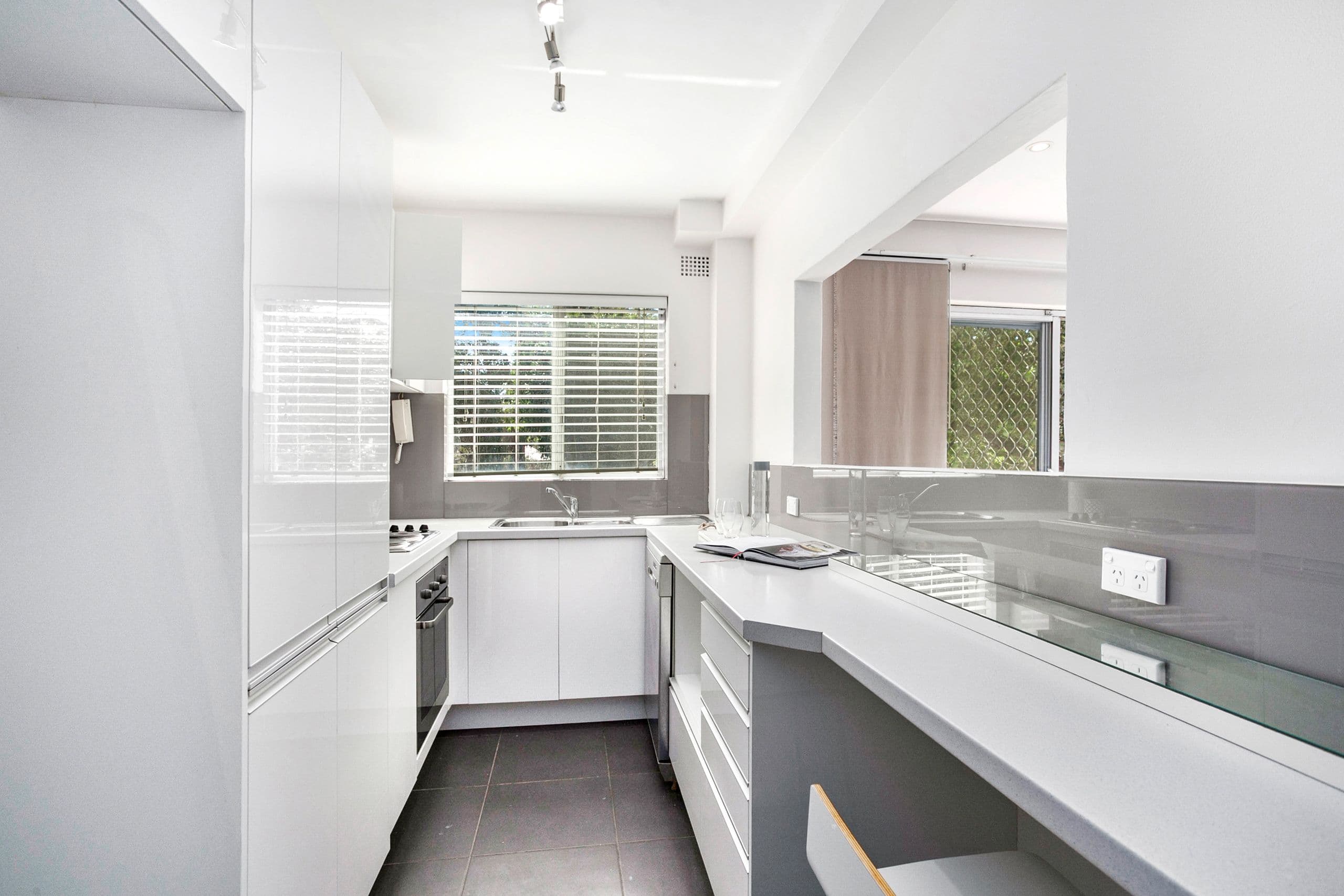 61 Parramatta Street, Cronulla NSW 2230, Cronulla - Thumbnail 4