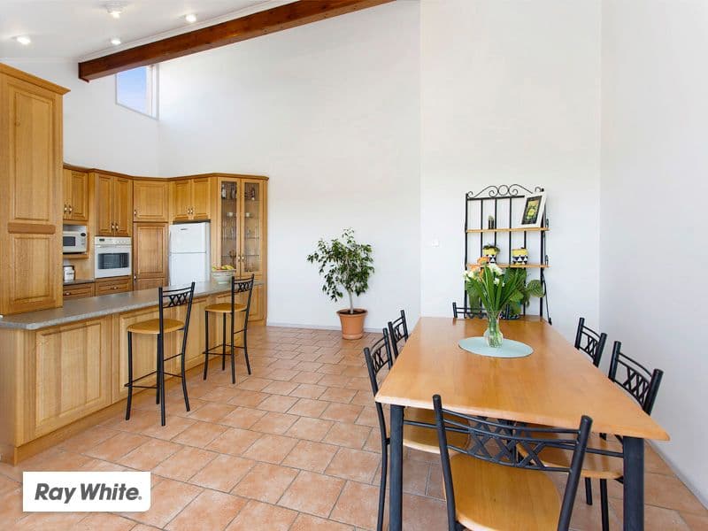 6 Havelock Place, Kiama Downs - Thumbnail 4