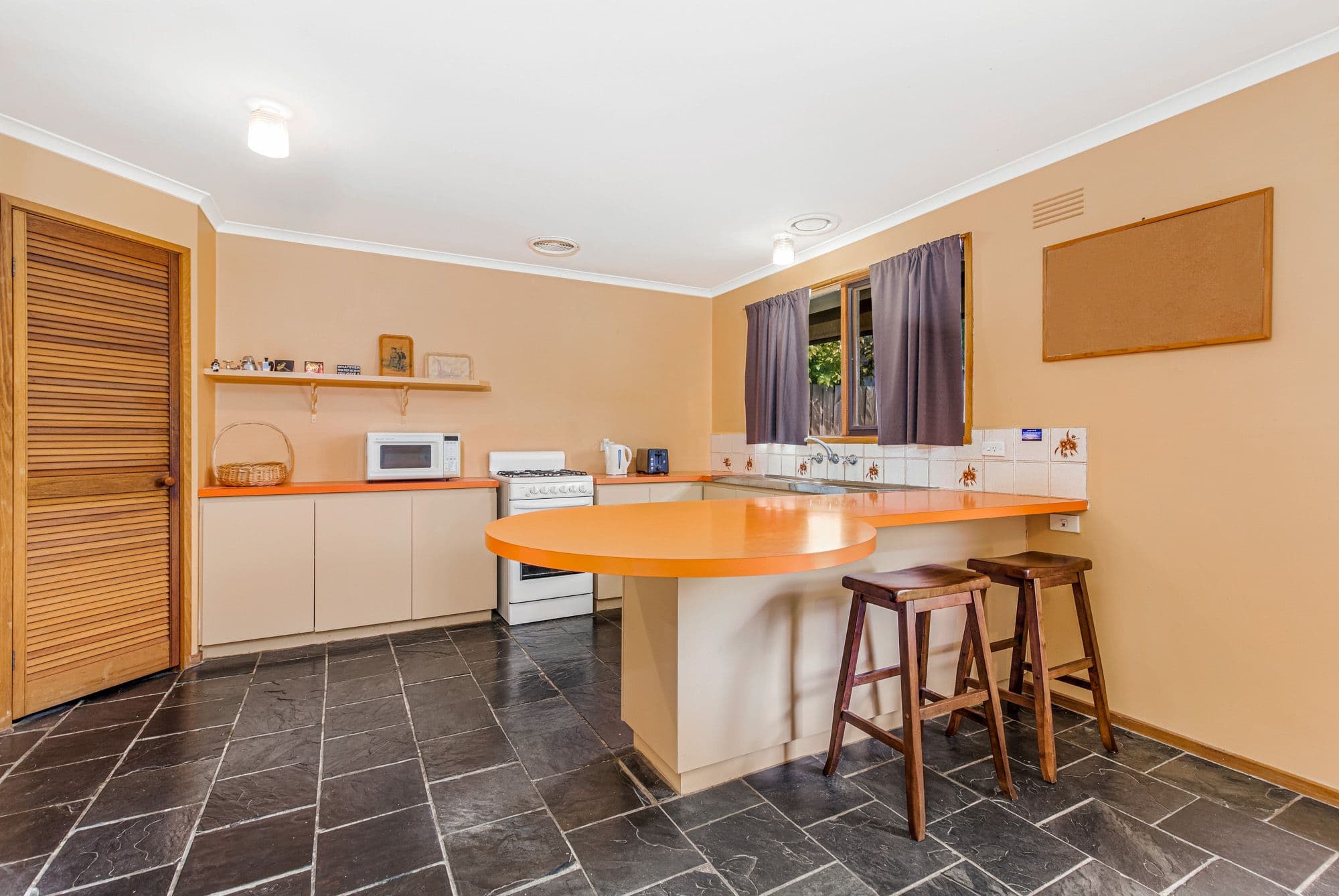 26 Wilton Close, Wyndham Vale VIC 3024, Wyndham Vale - Thumbnail 2
