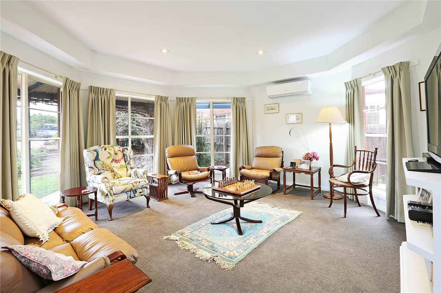 10 Duncan Drive, LARA VIC 3212, Lara - Thumbnail 2