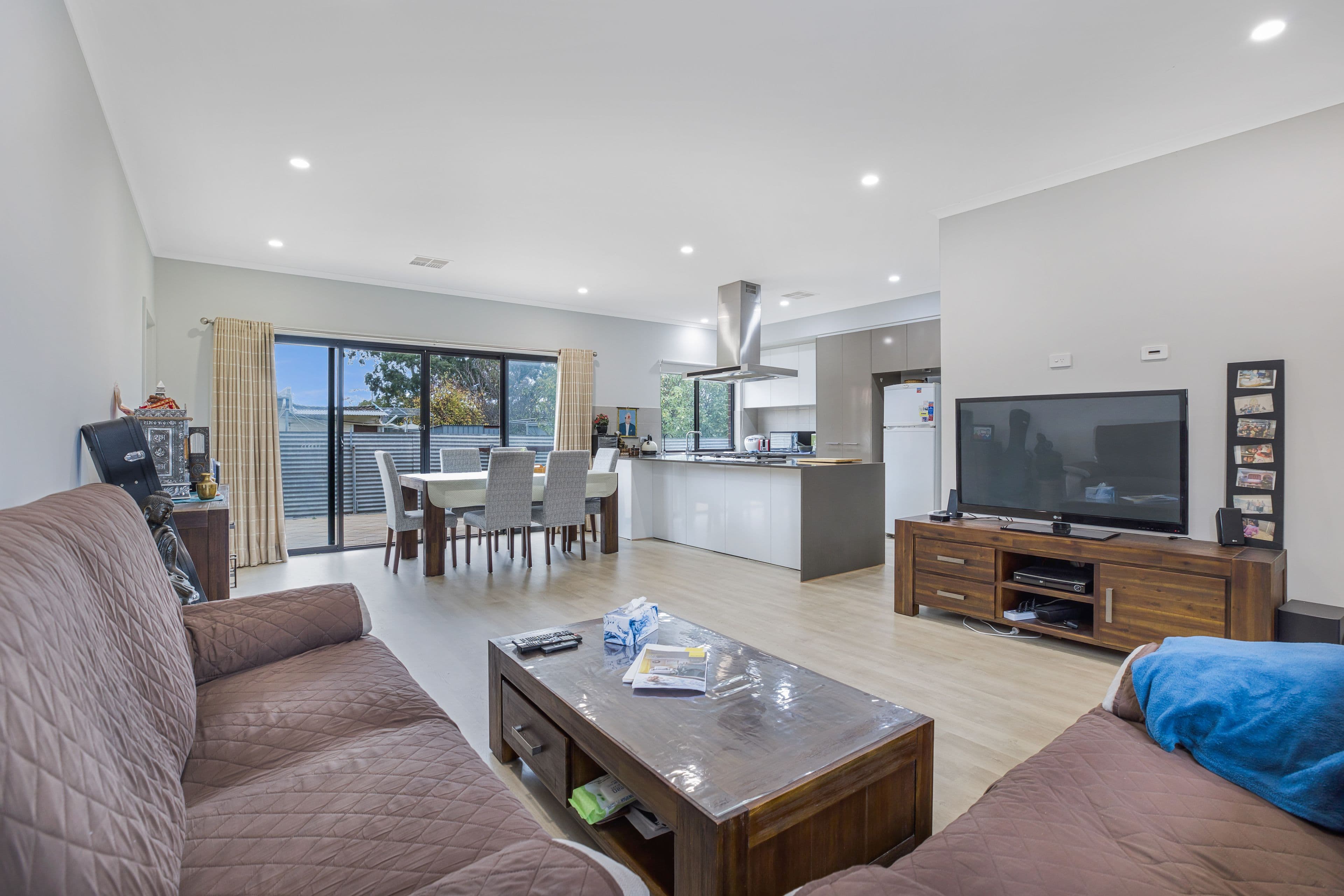 27 Beaumont Street, Clovelly Park SA 5042, Clovelly Park - Thumbnail 3