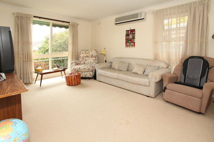 19 Lancelot Crescent, GLEN WAVERLEY VIC 3150, Glen Waverley - Thumbnail 5