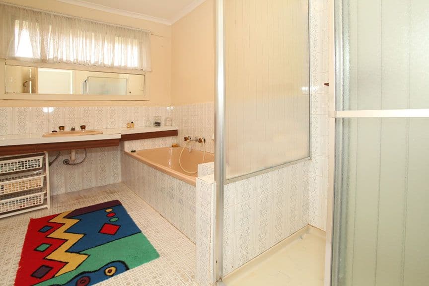 19 Lancelot Crescent, GLEN WAVERLEY VIC 3150, Glen Waverley - Thumbnail 7