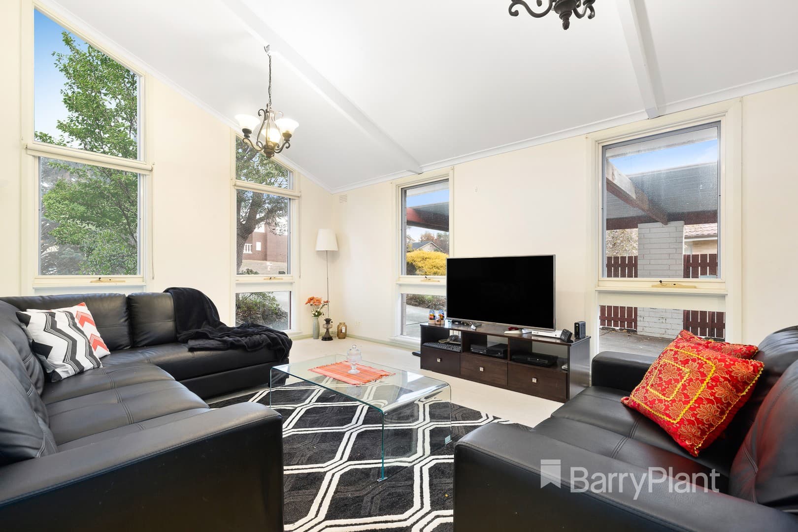 17 Octantis Street, Doncaster East, VIC 3109, Doncaster East - Thumbnail 4