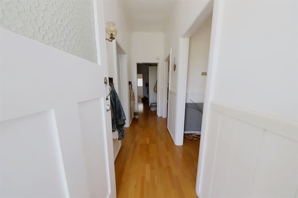 210 Wynyard Street, Tumut NSW 2720, Tumut - Thumbnail 7